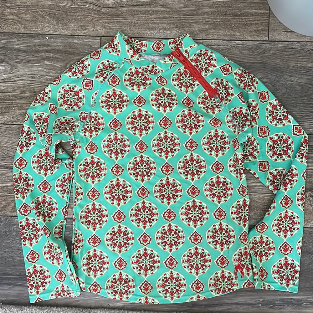 Beautiful rash guard top